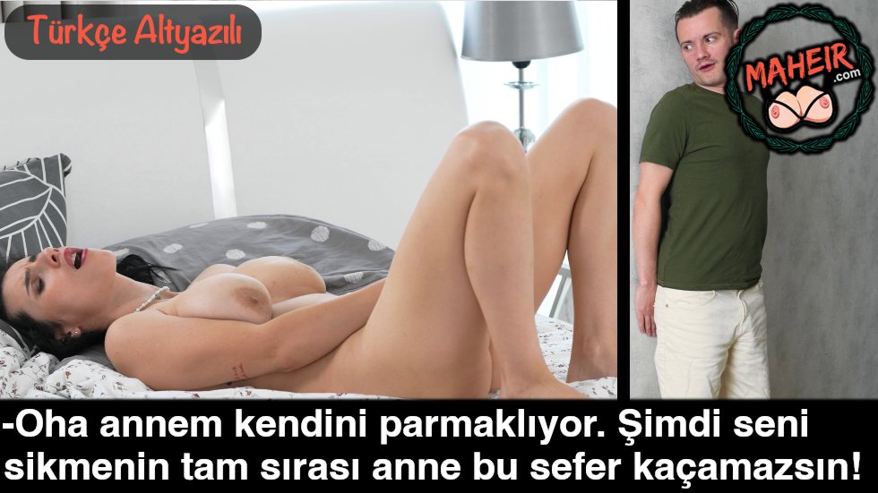 Annesini Sinsice Dikizledi İlk Fırsatta Amcığa Yerleştirdi